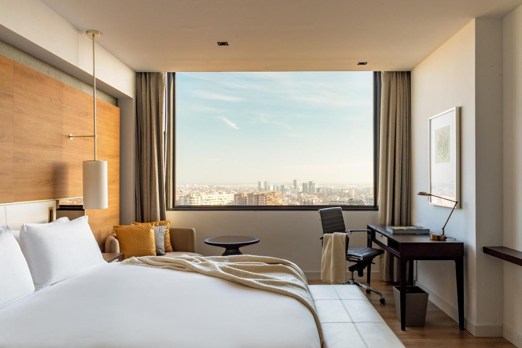 Premier Room Panoramic Views,1499819332:JPEG